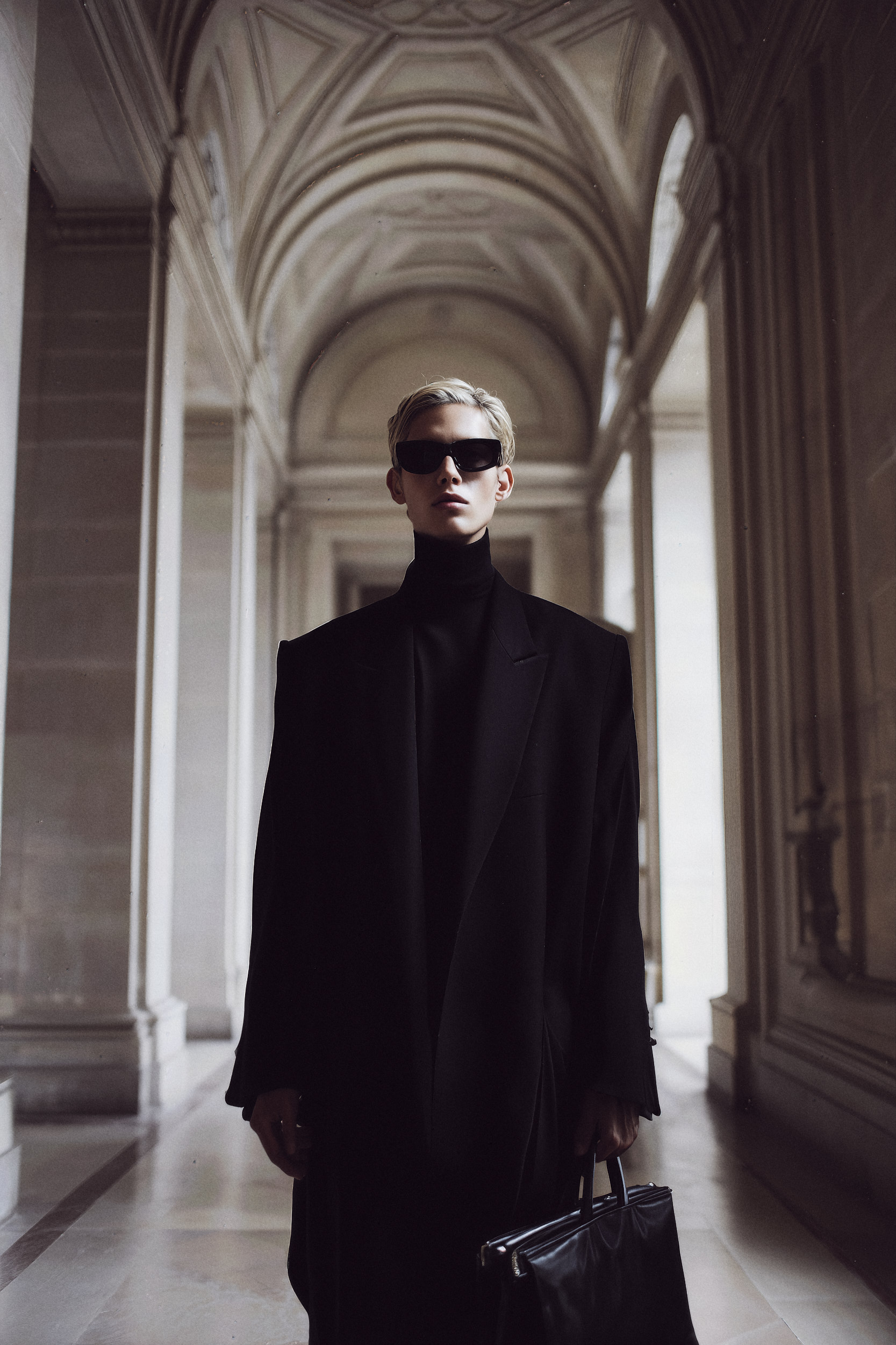 CO_bluueye_If_you_want_it_colder_and_more_runway-adjacent_minimali_11260fca-6de3-4181-8726-fa863ed37a0b-gigapixel-redefine-4x